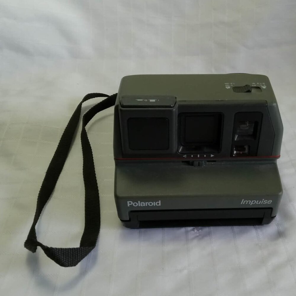 Polaroid Impulse 600 instant camera, gray - CAN BE REPAIRED